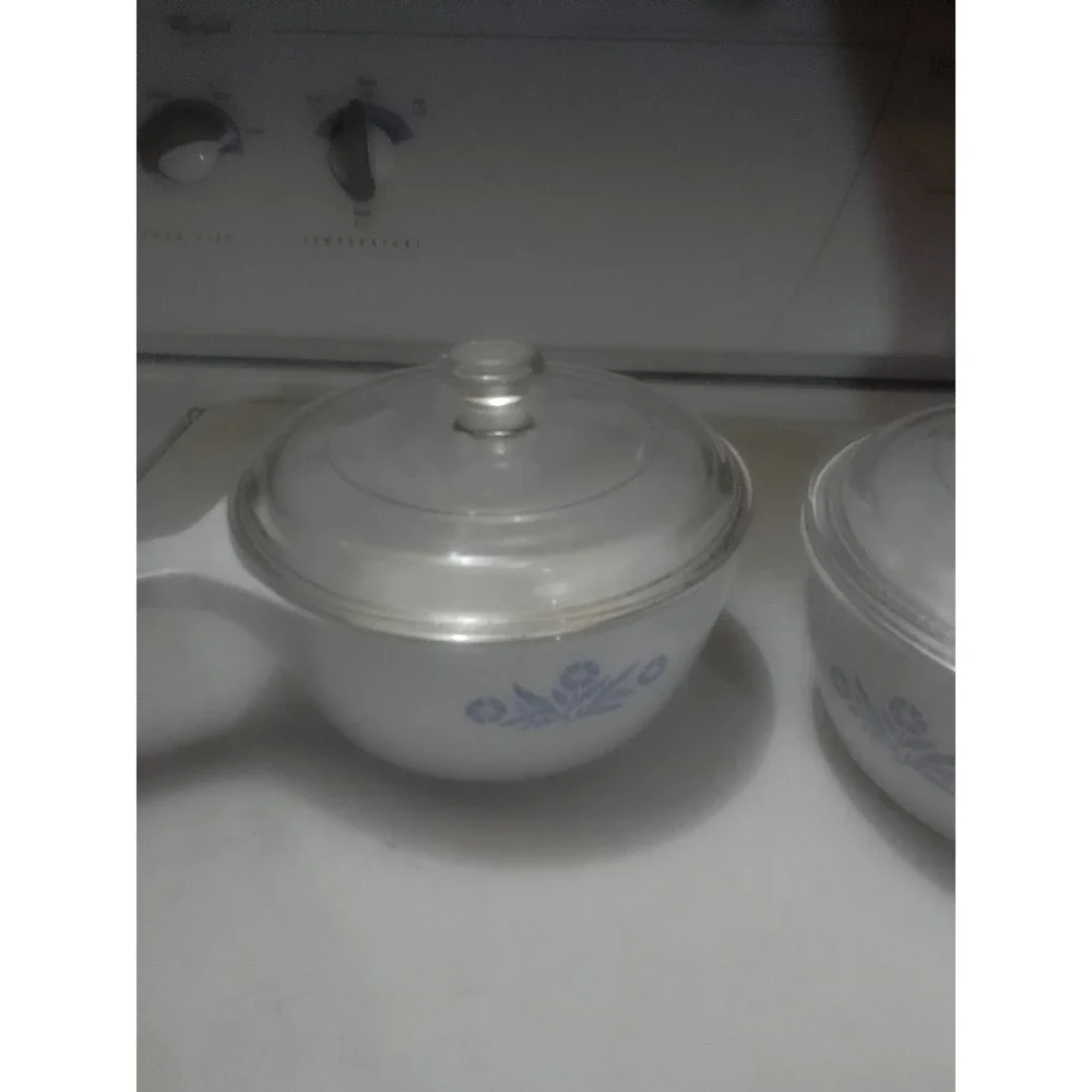 VTG 1966 Lot Of 2 Corelle Corning Blue Cornflower Minuette With Lids 1-1/2 Pint